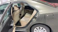 2012 Toyota Camry Hybrid - Photo 11