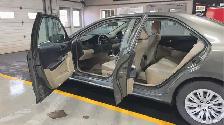 2012 Toyota Camry Hybrid - Photo 13