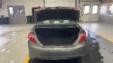 2012 Toyota Camry Hybrid - Photo 14