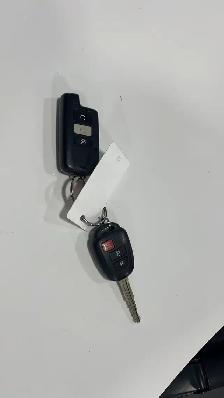 2018 Toyota RAV4 - Photo 11