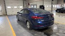2017 Hyundai ELANTRA - Photo 3