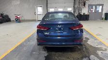 2017 Hyundai ELANTRA - Photo 4