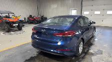 2017 Hyundai ELANTRA - Photo 5