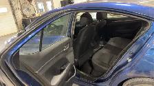 2017 Hyundai ELANTRA - Photo 12