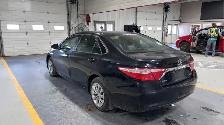 2016 Toyota Camry - Photo 3