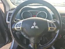 2012 Mitsubishi Outlander - Photo 18
