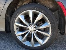 2017 Chrysler 200 - Photo 17