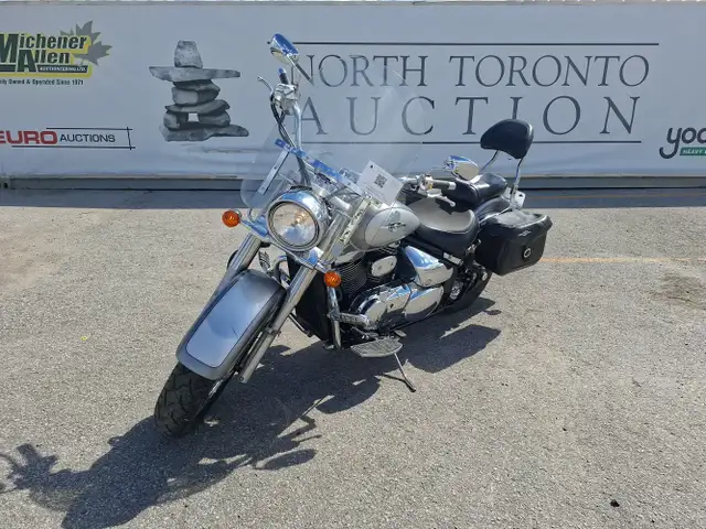 2006 Suzuki Boulevard