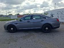 2018 Ford Taurus - Photo 8