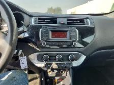 2016 Kia Rio - Photo 19