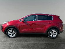 2019 Kia Sportage LX / AWD - Photo 2