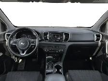 2019 Kia Sportage LX / AWD - Photo 13