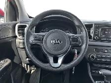 2019 Kia Sportage LX / AWD - Photo 14