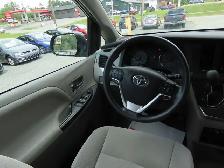 2016 Toyota Sienna - Photo 10