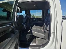 2024 GMC Sierra 3500HD SLT Diesel Premium Pkg Pro Safety - Photo 22