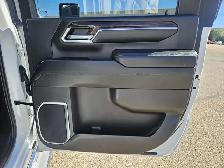 2024 GMC Sierra 3500HD SLT Diesel Premium Pkg Pro Safety - Photo 24