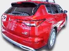 2025 Mitsubishi Outlander Plug-In Hybrid SE ⚡ Eco-Friendly Power - Photo 11