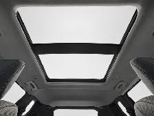 2025 Mitsubishi Outlander Plug-In Hybrid SE ⚡ Eco-Friendly Power - Photo 17