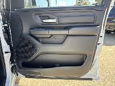 2026 Ram 1500 Express - Photo 9
