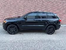 2021 Jeep Grand Cherokee Altitude - Photo 2