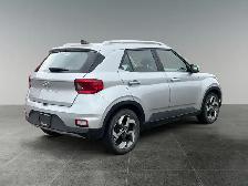 2022 Hyundai Venue Preferred - Photo 7