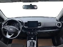 2022 Hyundai Venue Preferred - Photo 15