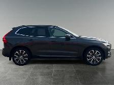 2022 Volvo XC60 Momentum - Photo 8
