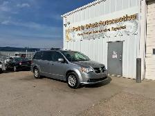 2019 Dodge Grand Caravan SXT | Power Door | Command Start - Photo 3