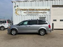 2019 Dodge Grand Caravan SXT | Power Door | Command Start - Photo 8