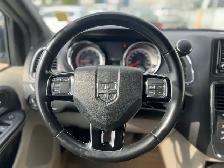 2019 Dodge Grand Caravan SXT | Power Door | Command Start - Photo 11