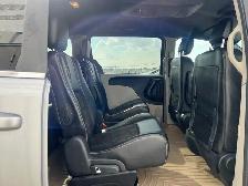 2019 Dodge Grand Caravan SXT | Power Door | Command Start - Photo 20