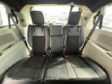 2019 Dodge Grand Caravan SXT | Power Door | Command Start - Photo 22