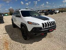 2018 Jeep Cherokee Trailhawk 4WD - Photo 5