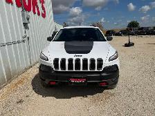 2018 Jeep Cherokee Trailhawk 4WD - Photo 6