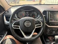 2018 Jeep Cherokee Trailhawk 4WD - Photo 12