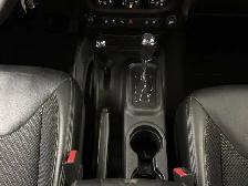 2016 Jeep Wrangler Unlimited | WRANGLER SAHARA BACKCOUNTRY 4X4 - Photo 32