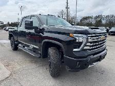 2025 Chevrolet Silverado 2500HD - Photo 3