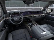 2026 Cadillac Escalade 4WD Platinum Sport - Photo 15