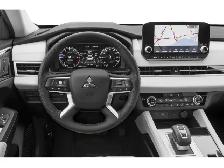 2024 Mitsubishi Outlander - Photo 4