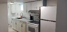 Girls private basement room near Warden Subway - Photo 4