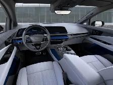 2027 Cadillac OPTIQ Premium Luxury - Photo 5