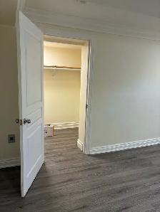 1-Bedroom Walk-Out Basement – Maple-Vaughan - Photo 8