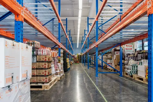 Teardrop Pallet Racks - Frames & Beams | Linconson Industries
