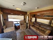 2011 JAYCO EAGLE 298RLS Travel Trailer - Photo 16