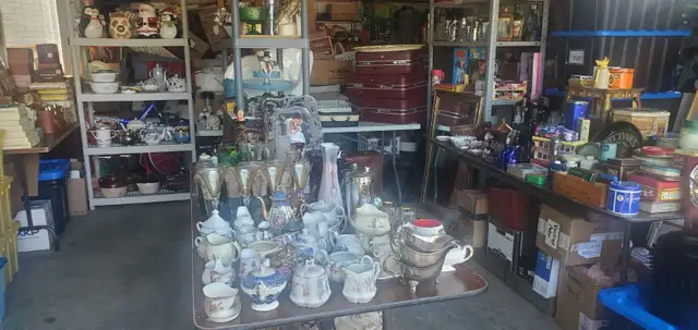 DOWNSIZING SALE - SAT AUG 29 - 23 Birchcrest Drive-Kilworth