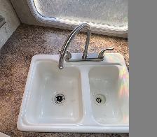 2008 Okanagan 811SL – Truck Camper – Well Built & Versatile - Photo 8