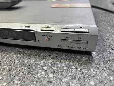 Sony DVP-NS75H CD/DVD player with remote - Photo 4
