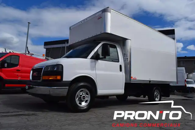 2025 GMC Savana 3500  Cube 12 Pieds Deck  4.3L V6  GARANTIE