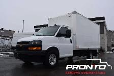 2025 GMC V8 6.6L  14 Pieds  3500  Garantie GM