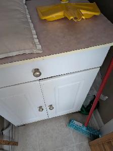 Garage sale - Photo 8